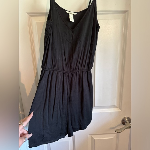 Romper - Picture 2 of 2